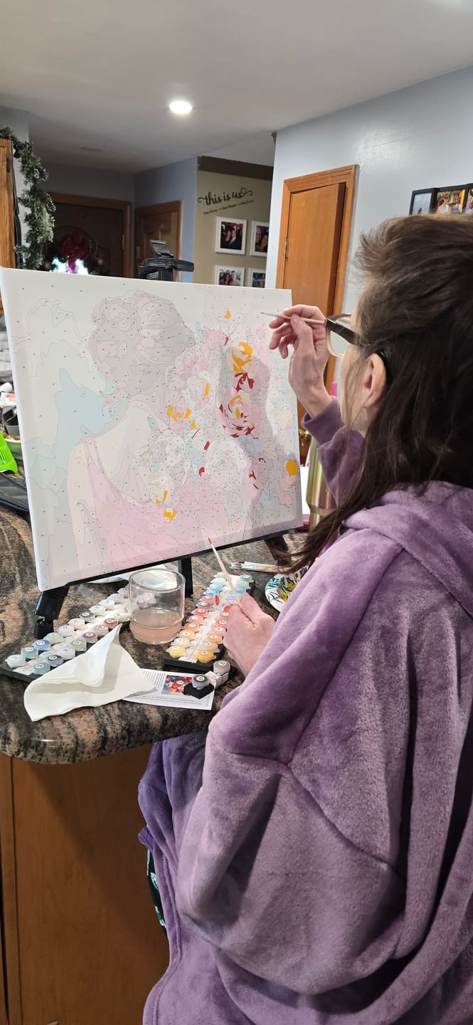 Customer photo review of Adjustable Artist Easel