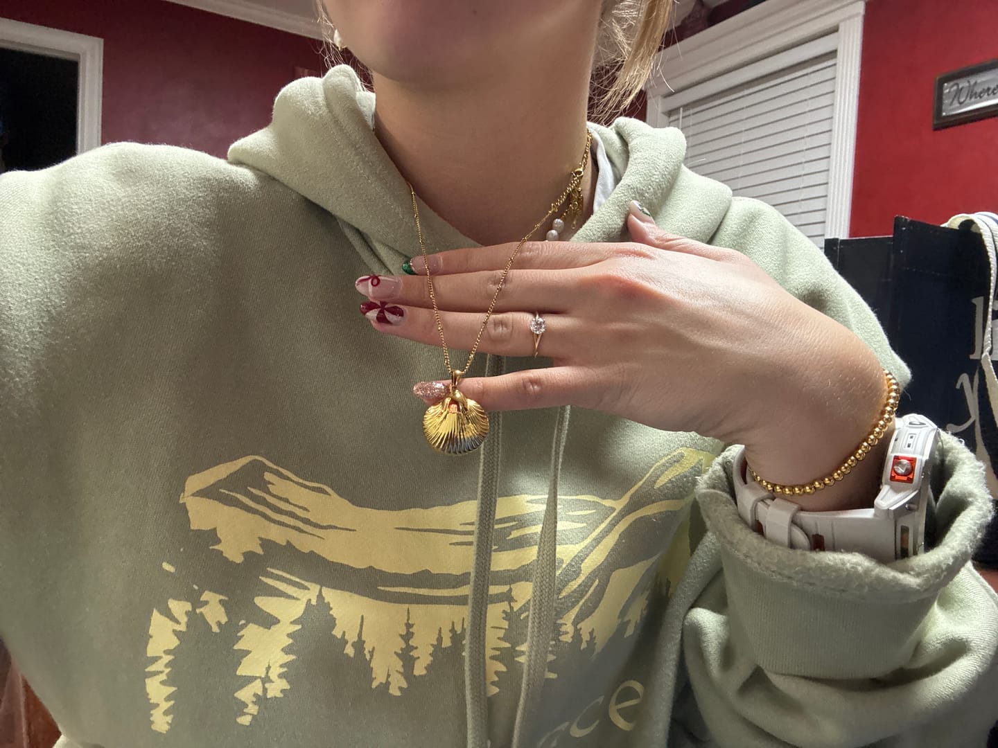 Customer photo review of Destin Necklace (Bundle)