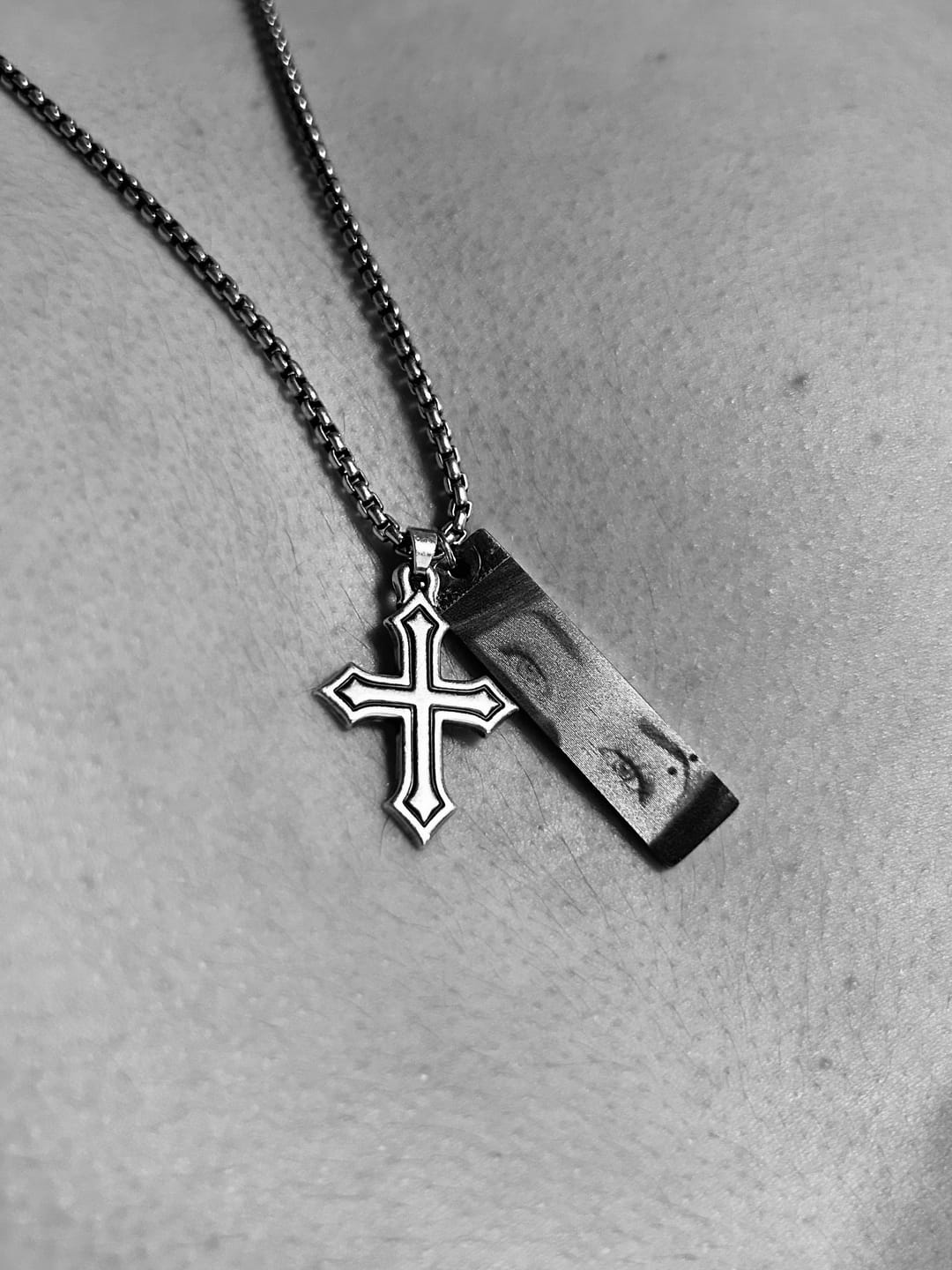 Customer photo review of Personalized Eye Photo Necklace
