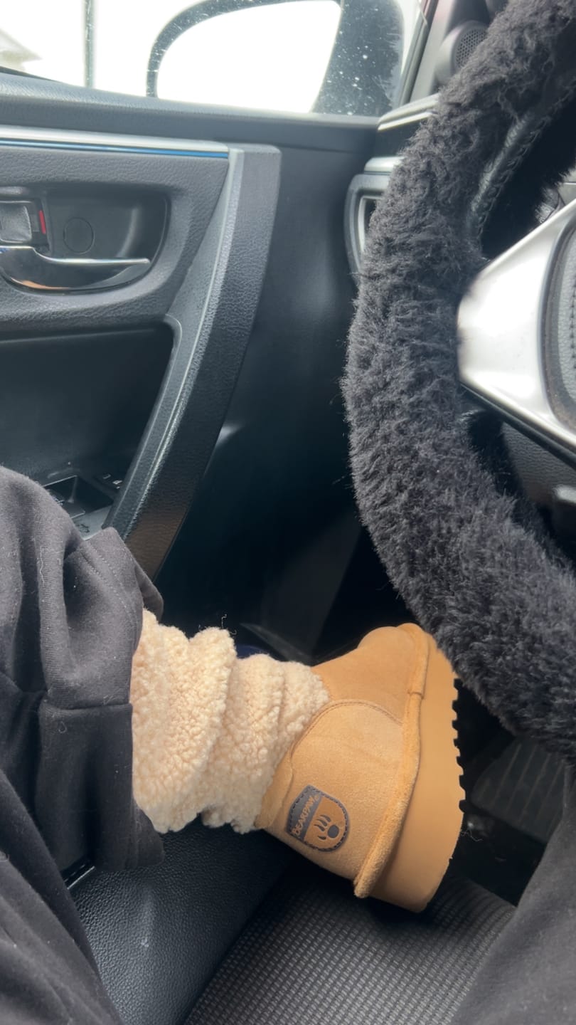 Customer photo review of SNUGGLE MURPHY PLATFORM LO ICED COFFEE