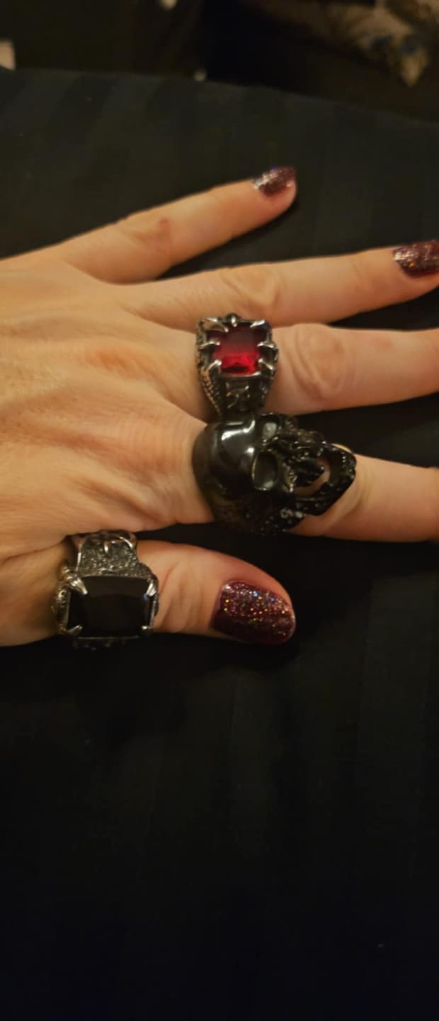 Customer photo review of CLAW OF DRAGO.