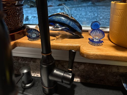 Customer photo review of Glow in The Dark Pearl in Shell, Blue