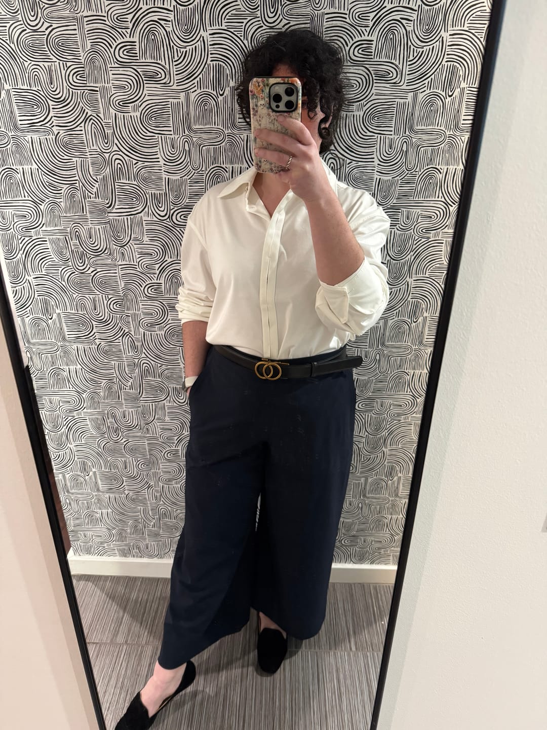 Customer photo review of Elena Travel Culotte - OrigamiTech :: Dark Navy