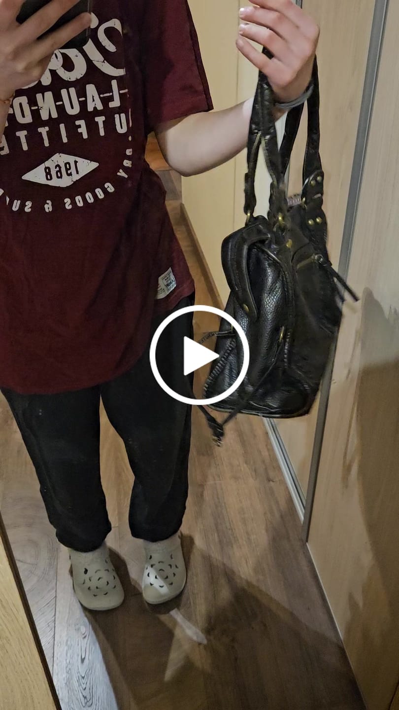Customer video review of Arabell Shoulder Bag