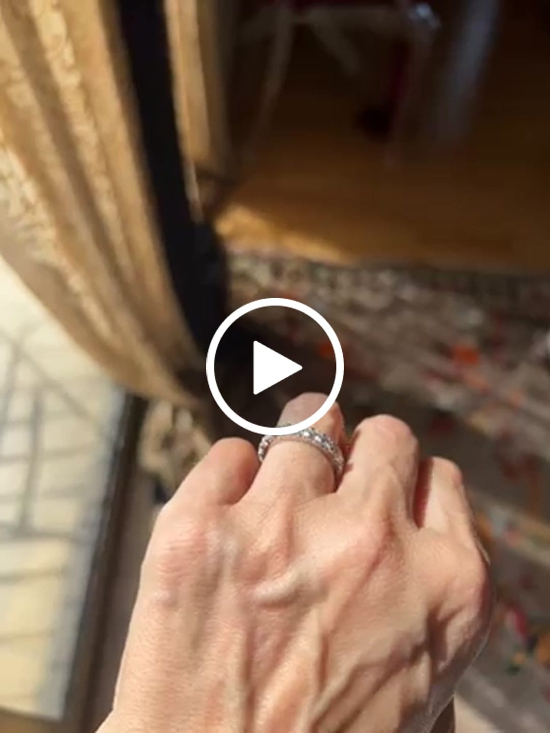Customer video review of Eva Moissanite Ring｜2.3twc