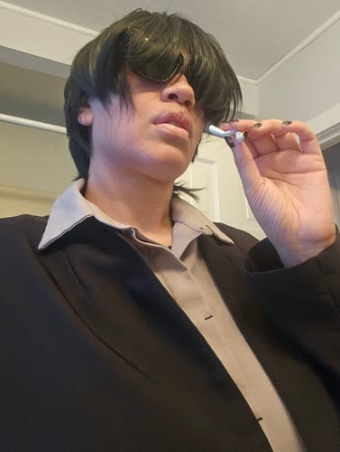 Customer photo review of Chainsaw Man Yoshida Hirofumi Short Black Hair Basic Wig