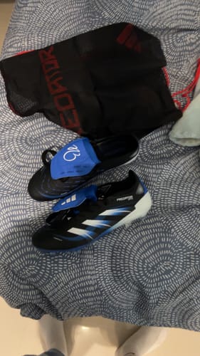 Customer photo review of PREDATOR ELITE FOLD-OVER TONGUE FG JUDE BELLINGHAM - NOIR/BLANC/BLEU