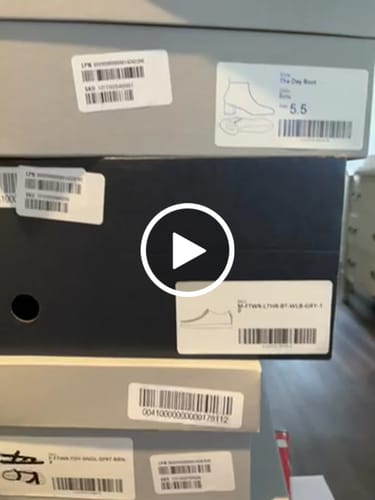 Customer video review of Everlane & Friends New in Box Footwear