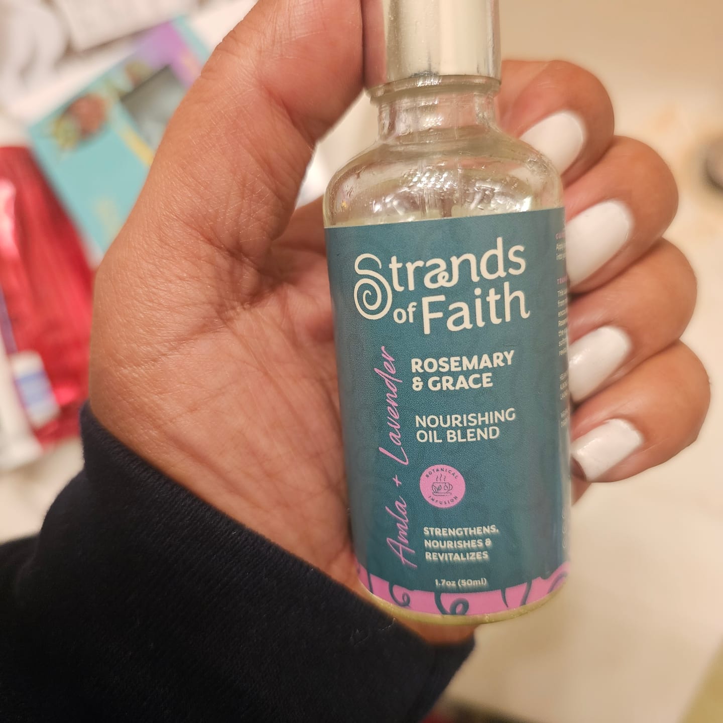 Customer photo review of Rosemary & Grace Nourishing Oil Blend