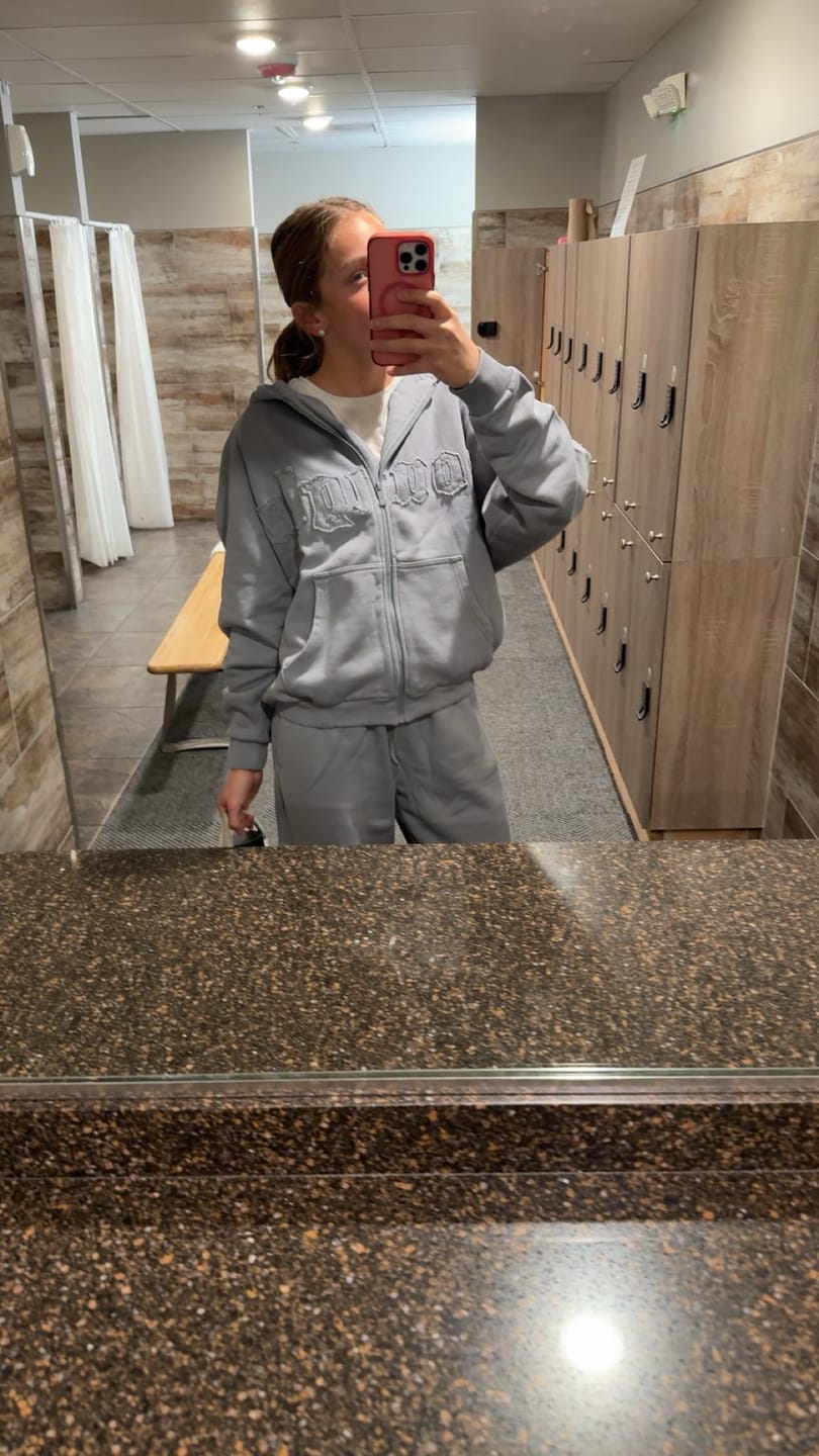 Customer photo review of W234 After Dark Joggers