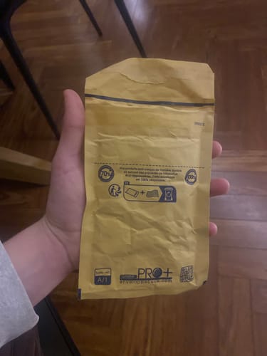 Customer photo review of Collier infini personnalisable prénoms et coeur en acier inoxydable