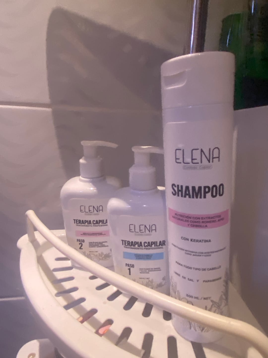 Customer photo review of 🥰 Reparador Total 2 en pasos+ Polimero+ Shampoo crecimiento