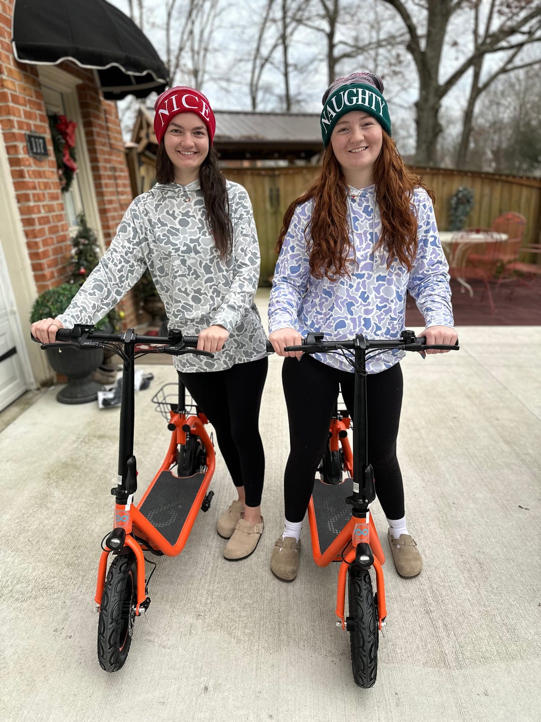 Customer photo review of Gyroor 450W C1 Electric Scooter with Seat & Carry Basket