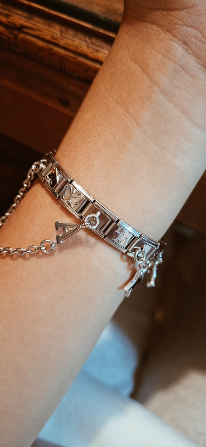 Customer photo review of Charm Colgante