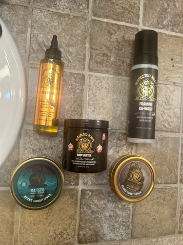 Customer photo review of Beard Care Kit