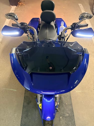 Customer photo review of Color Matched hand guard with LED for Harley Touring & Softails