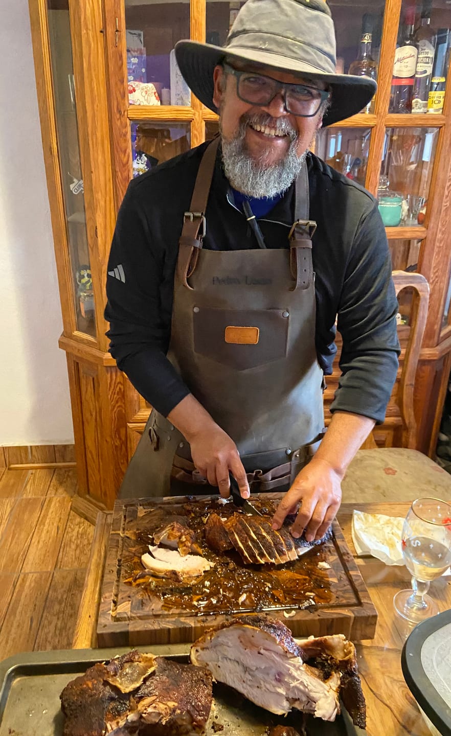 Customer photo review of Mandil  T-Bone 100% Piel + Kit Parrillero +Set Porta vasos Gratis!!