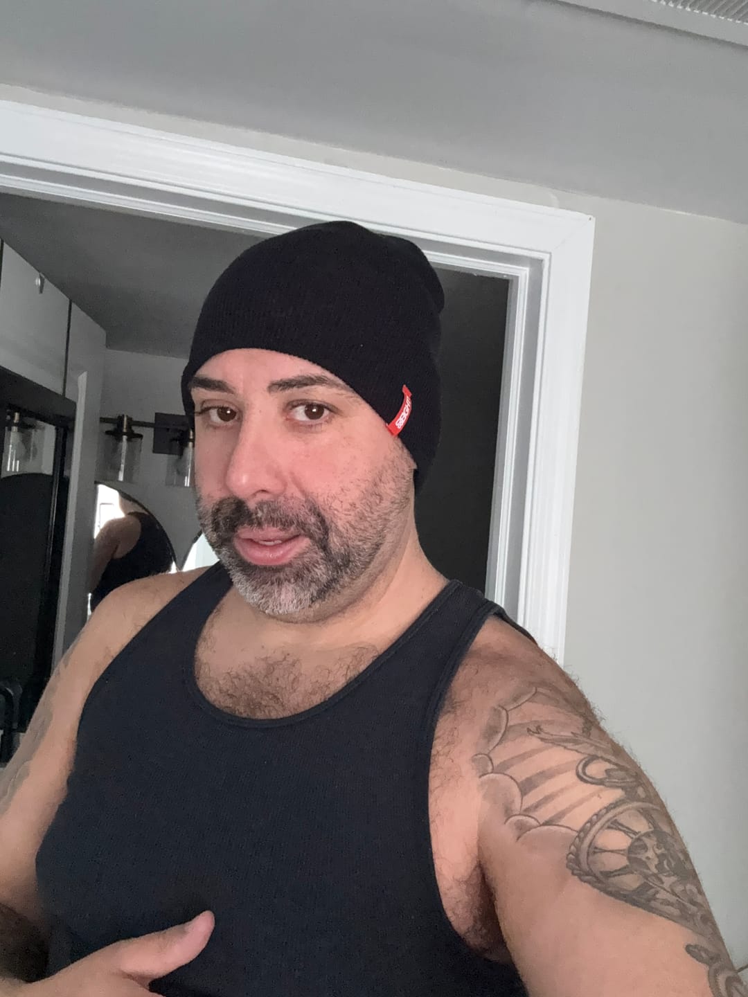 Customer photo review of 80eighty® Black Otto Beanie