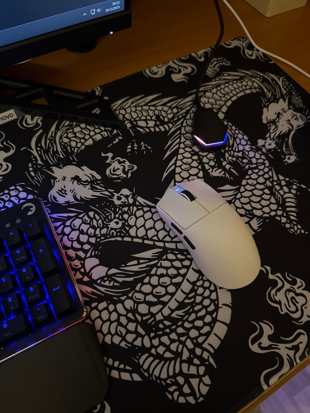 Customer photo review of ATK Blazing Sky X1 Wireless Mouse