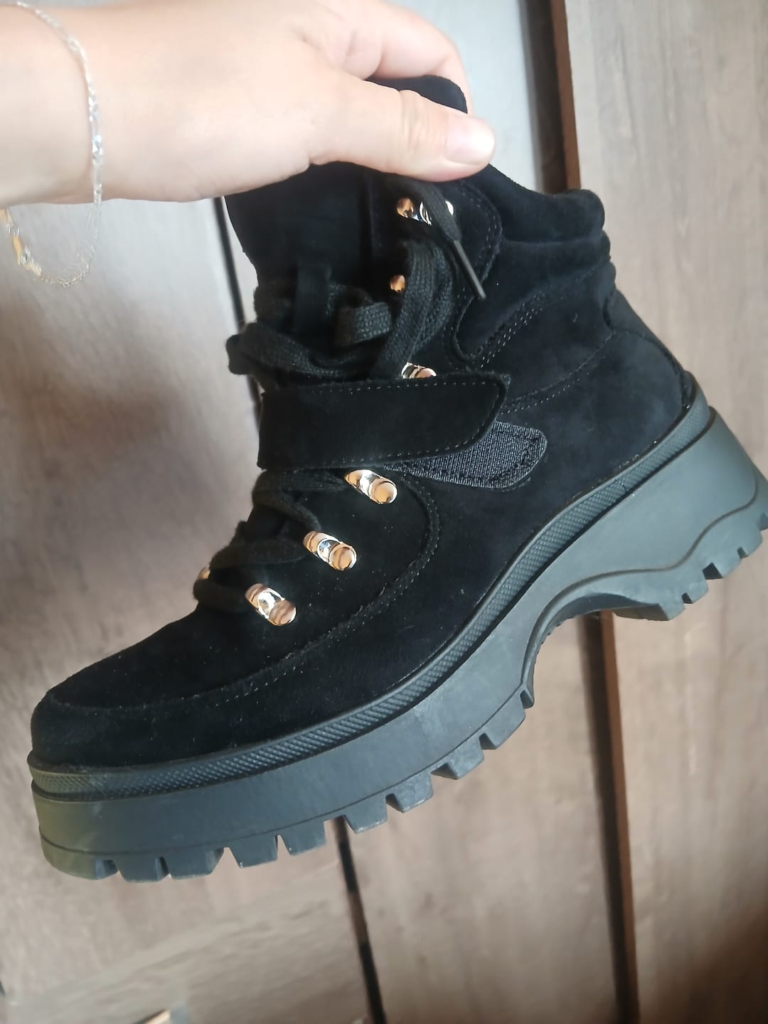 Customer photo review of Botín Negro Mujer 33790