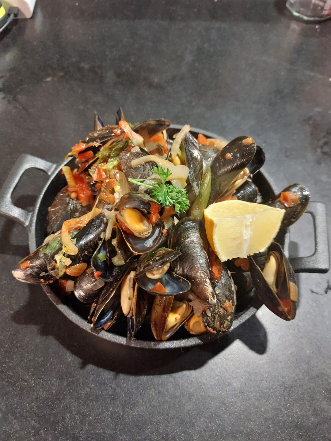 Customer photo review of Blackwell Koekenpan met handvaten Cast Iron - Gietijzer - ø 20 cm - zonder anti-aanbaklaag