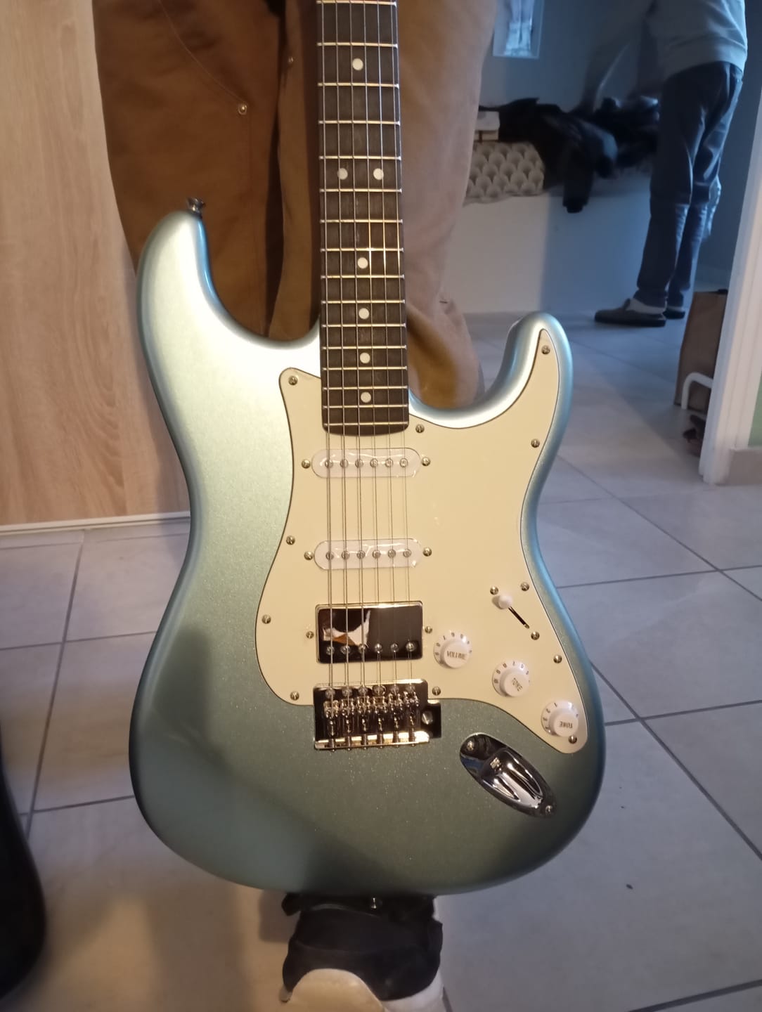 Customer photo review of Donner DST-152 Guitare Électrique avec Ampli et Housse