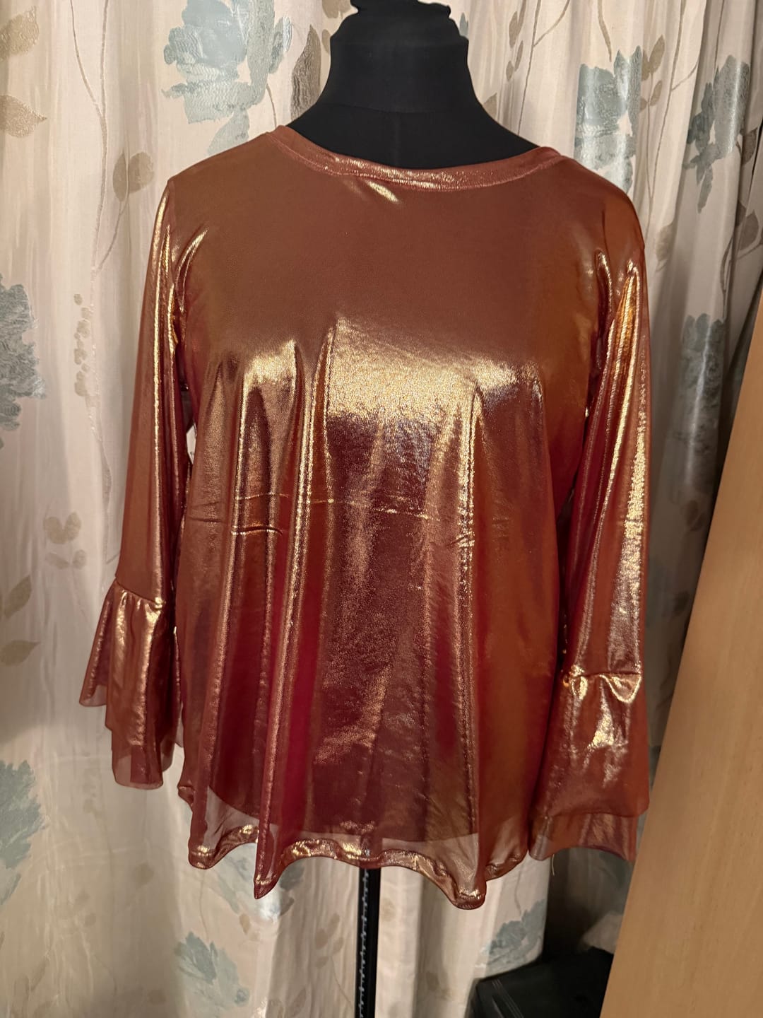 Customer photo review of Burgundy Gold Shiny Foil Mesh Fabric Stretch