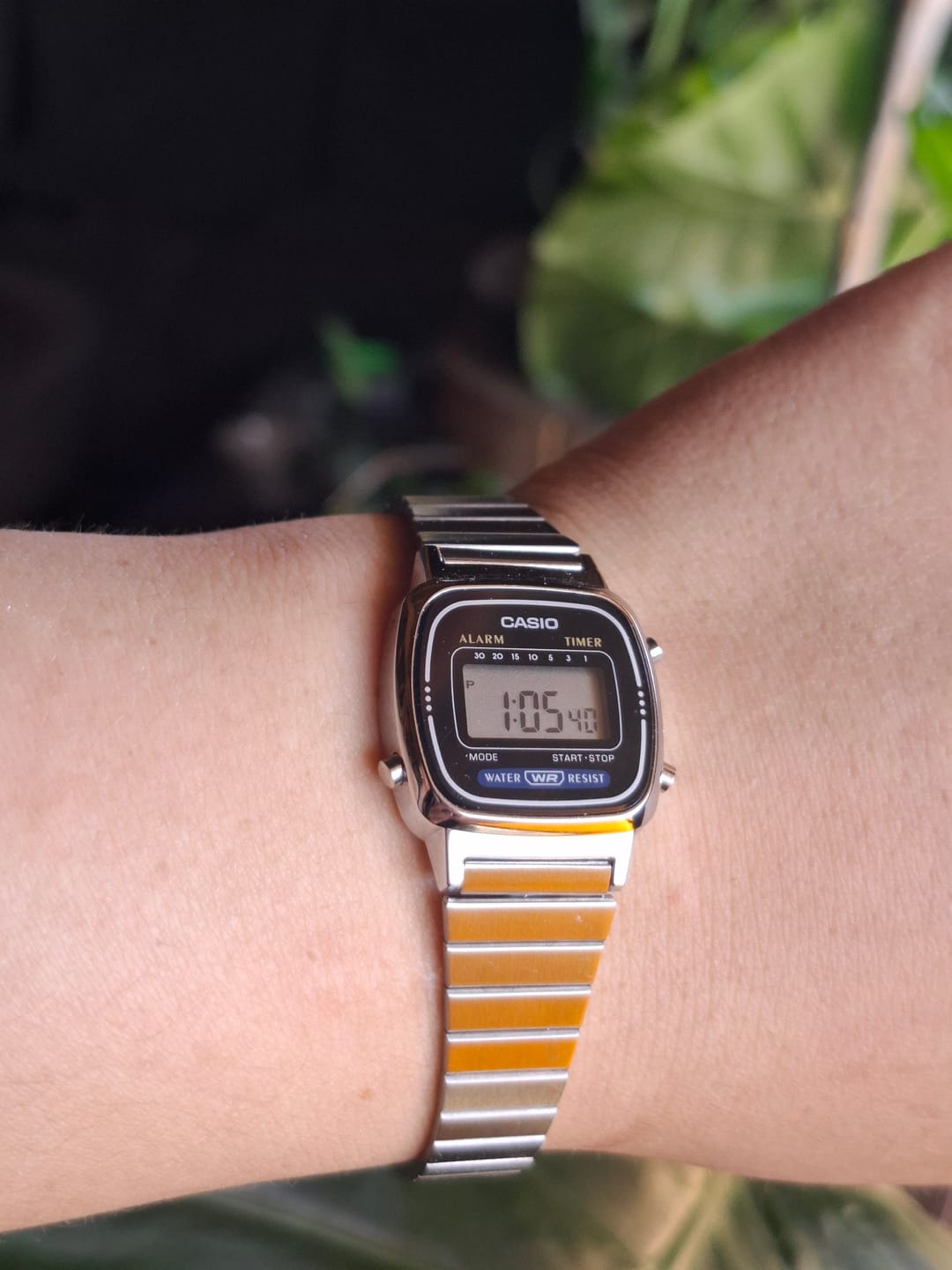 Customer photo review of Reloj Casio Vintage LA670WA-1DF Plateado Mini
