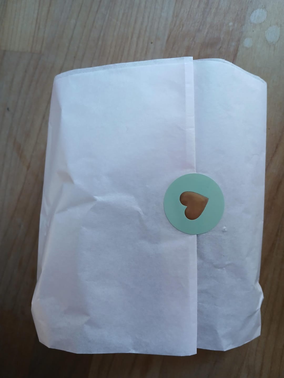 Customer photo review of Geburtsstein Ear Climber