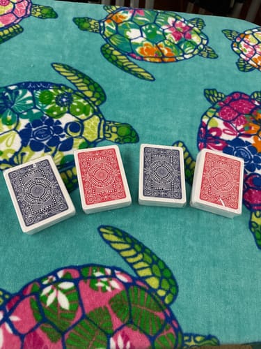 Customer photo review of Modiano Poker Playing Cards Plastic Dark Blue 2 Index