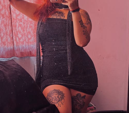 Customer photo review of VESTIDO STRAPLESS PLATEADO