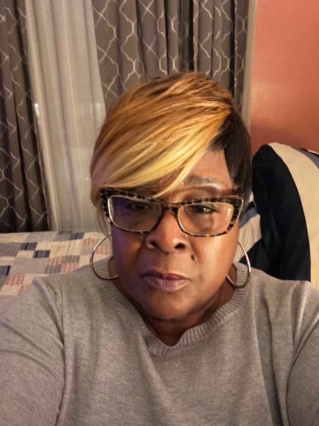 Customer photo review of Freetress Equal Full Wig - CHARLIE