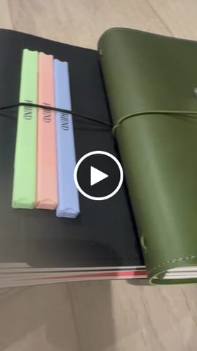 Customer video review of Refillable Folio - OLIVE GREEN