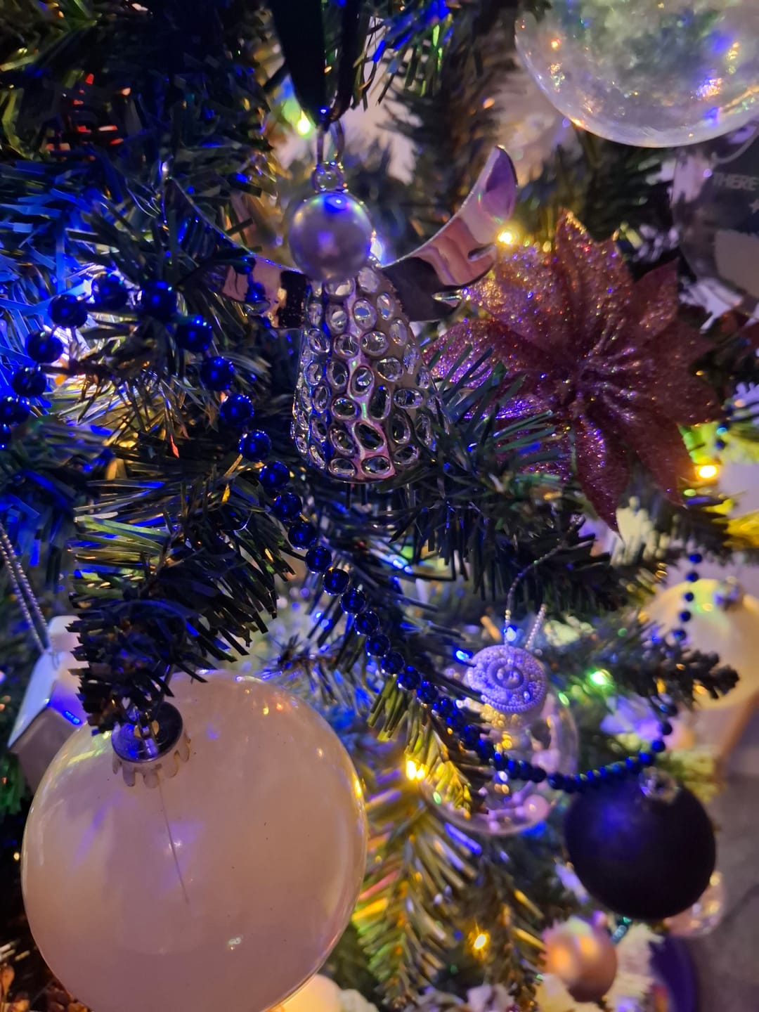 Customer photo review of Allegro Angel Bauble