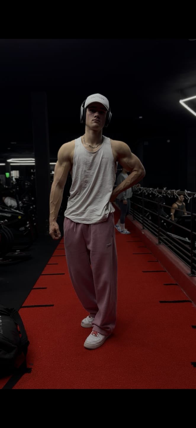 Customer photo review of 2062 - Comfy Collection - Sweats
