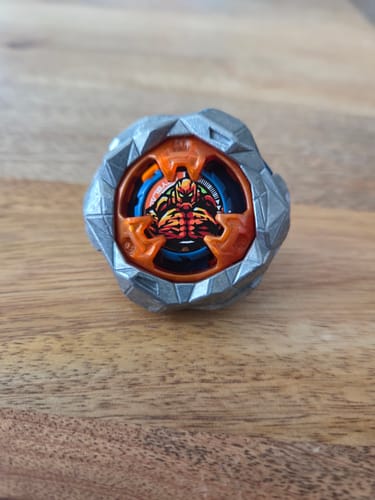 Customer photo review of Takara Tomy Beyblade X UX-13 Booster Golem Rock 1-60 UN