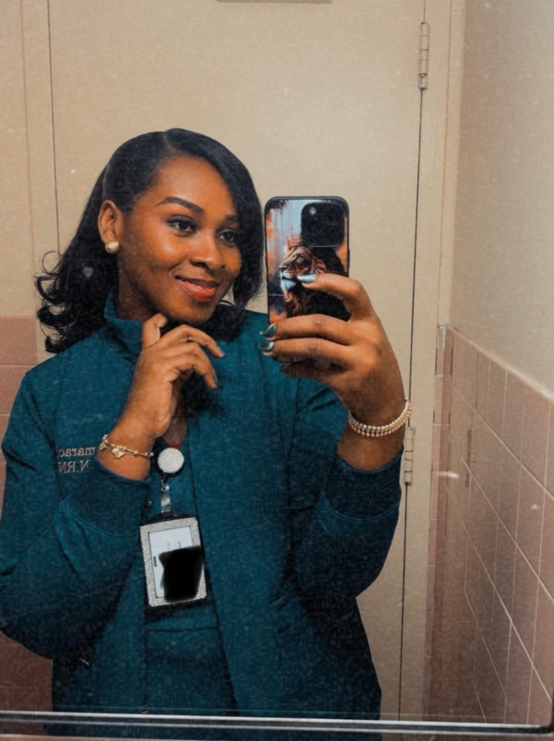 Customer photo review of Sensationnel Virgin Human Hair Weave Empire Bundle 10A - STRAIGHT 10" - 28"