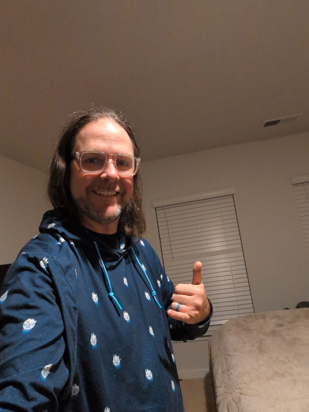 Customer photo review of Star Wars™ "12 Parsecs" – Performance Hoodie
