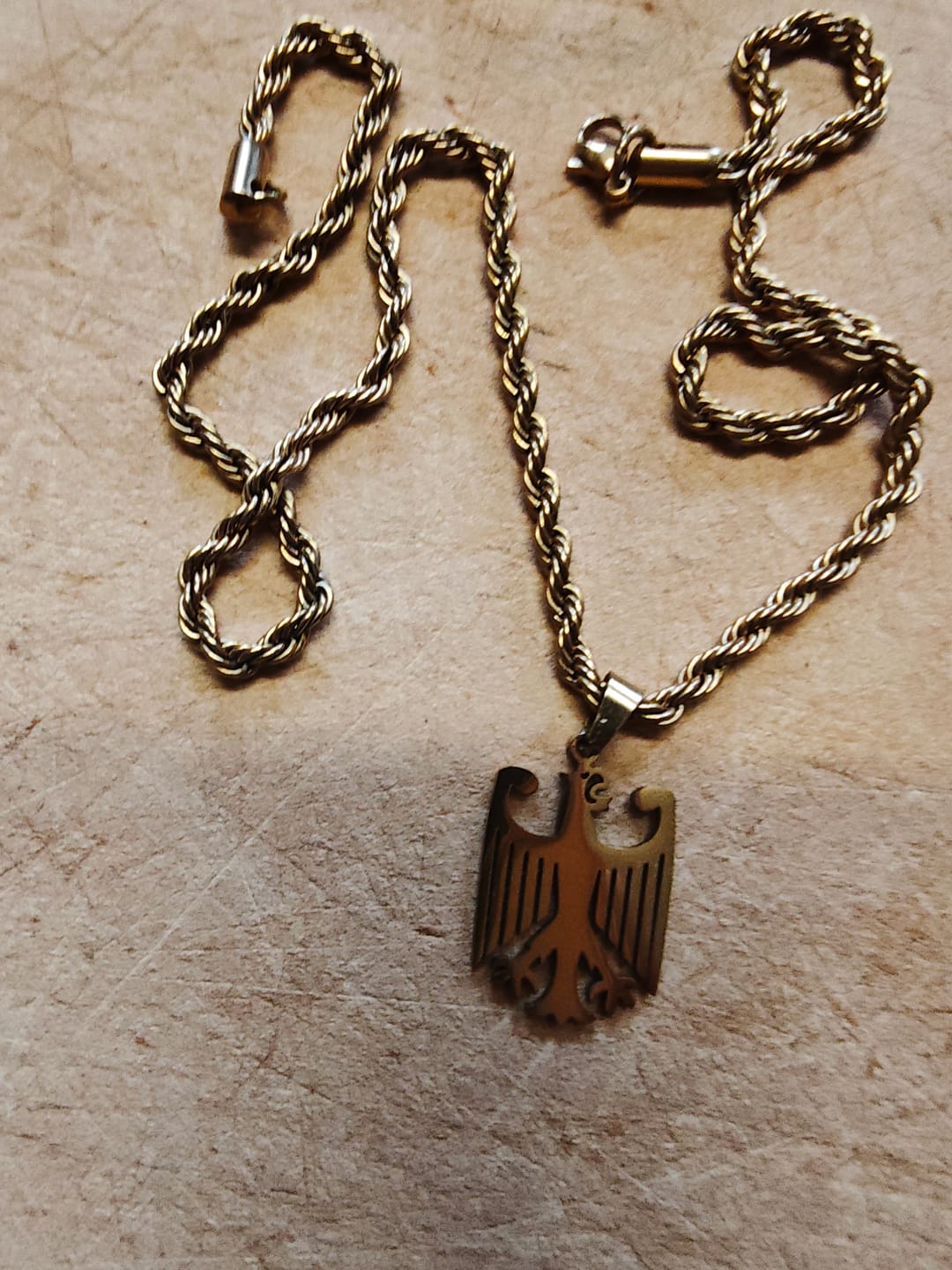 Customer photo review of Deutschland Adler Kette
