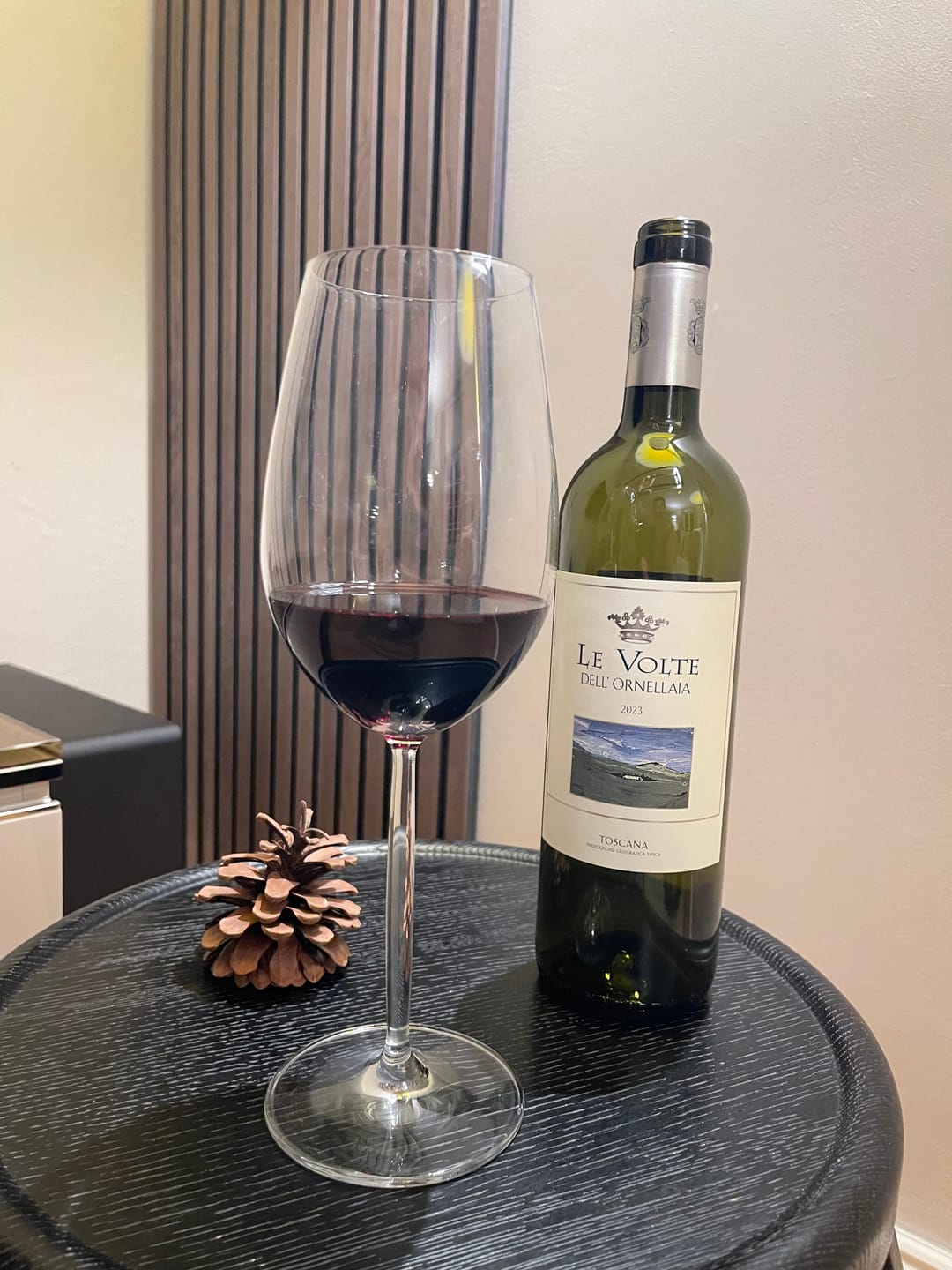 Customer photo review of Le Volte Dell'Ornellaia Toscana IGT, 6 Fl. | alc. 13,5%