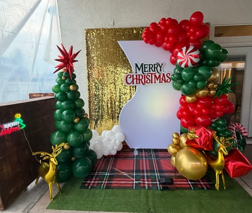 Customer photo review of 4x7ft Half Vase Backdrop Metal Frame Stand for Birthday Event Decoration