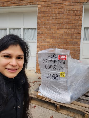 Customer photo review of JACK E4S-4-M03/333 4 Thread Overlock Industrial Sewing Machine Assembled with Fully Submerged Table Setup Included