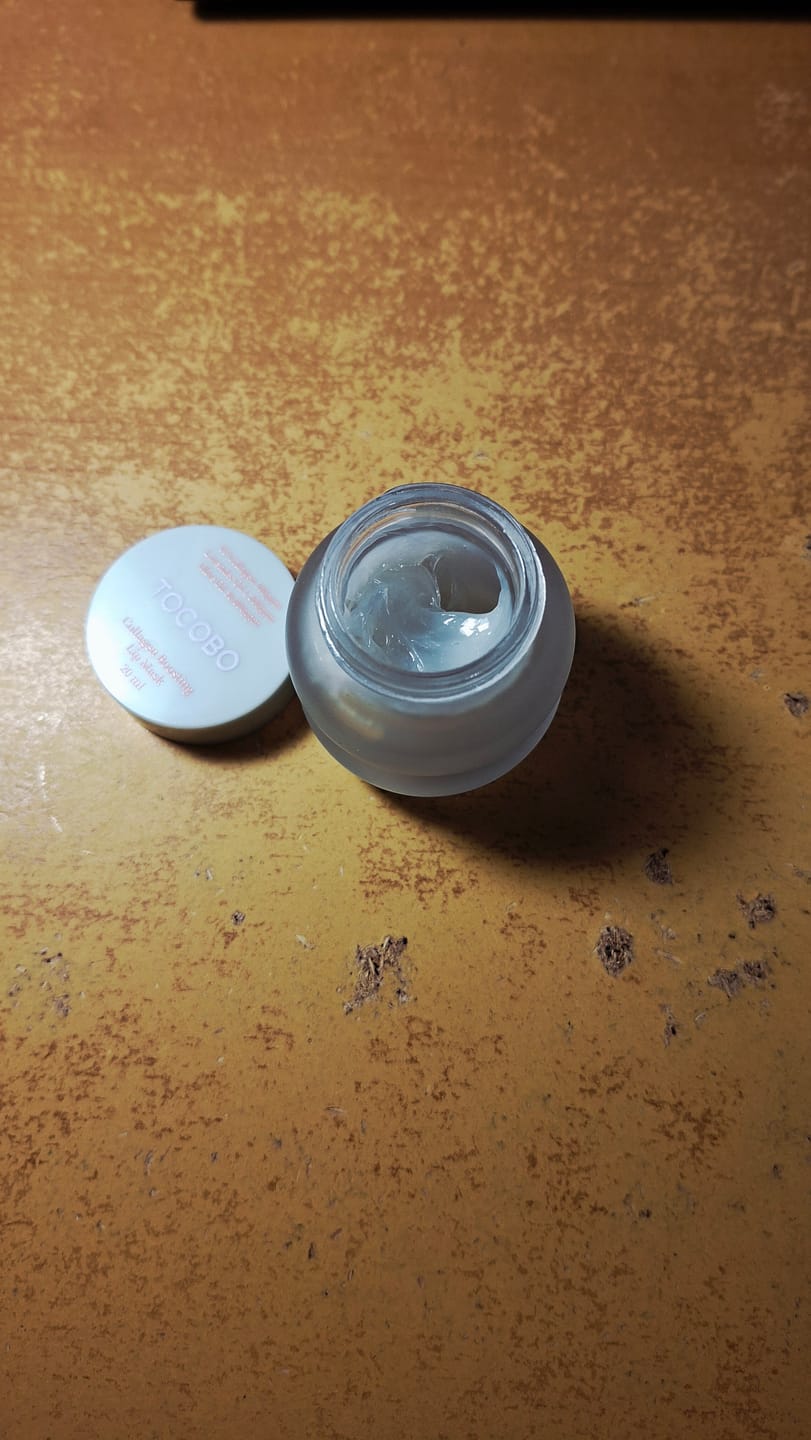 Customer photo review of Lūpu maska ar kolagēnu Tocobo Collagen Boosting Lip Mask