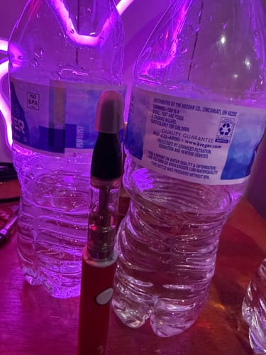 Customer photo review of 1 Gram Delta-8 THC Full Spectrum Vape Cartridge | Purple Haze - Indica