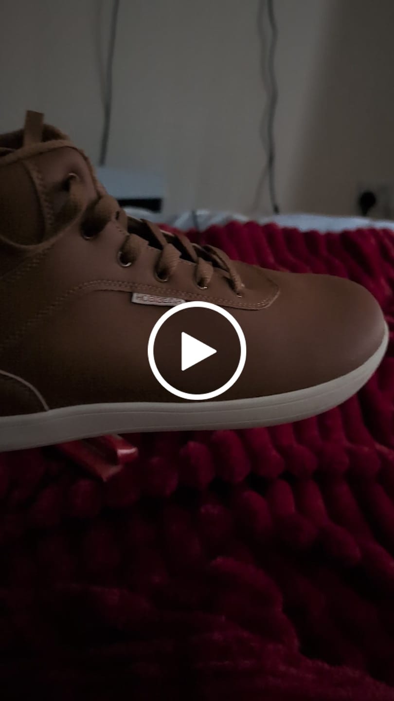Customer video review of Spruce - Winter Barefoot Shoes