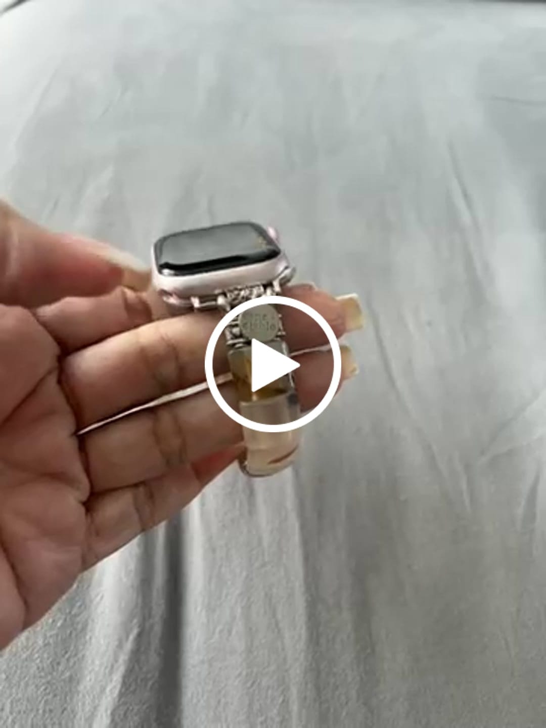 Customer video review of Sacred Sands Agate Stretch Apple Watch Strap