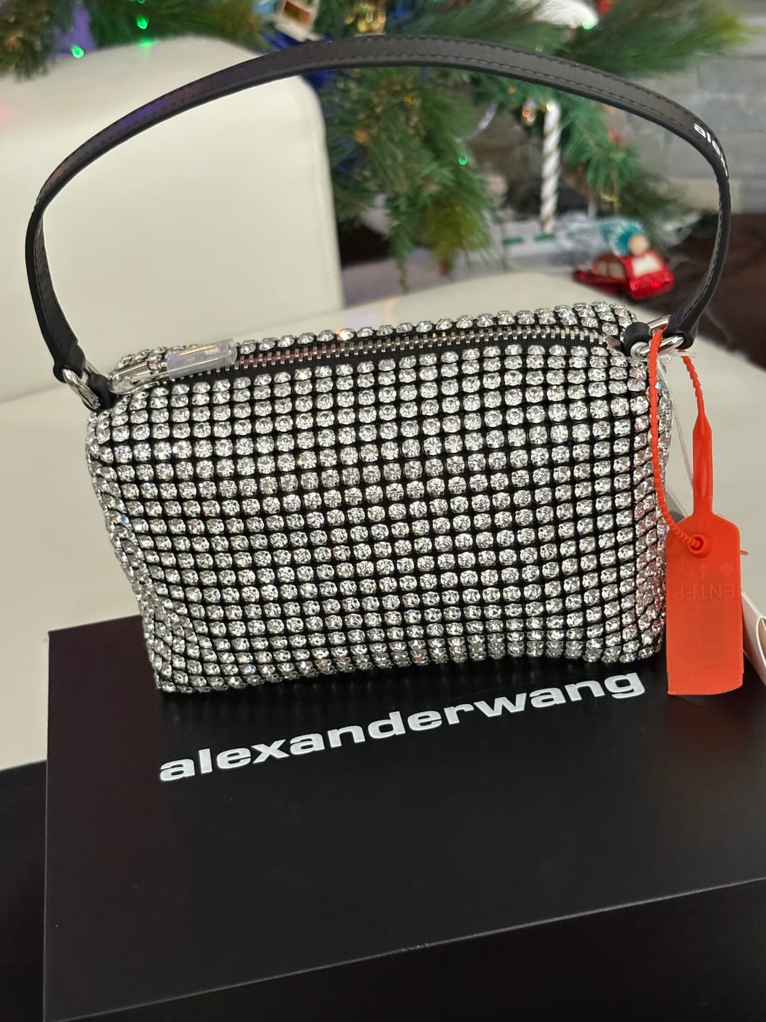 Customer photo review of Heiress Borse A Spalla E Tracolla Silver