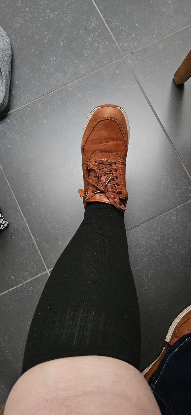 Customer photo review of Essential Compression Socks Black