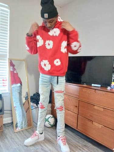 Customer photo review of Hellstar Long Sleeve T-Shirts