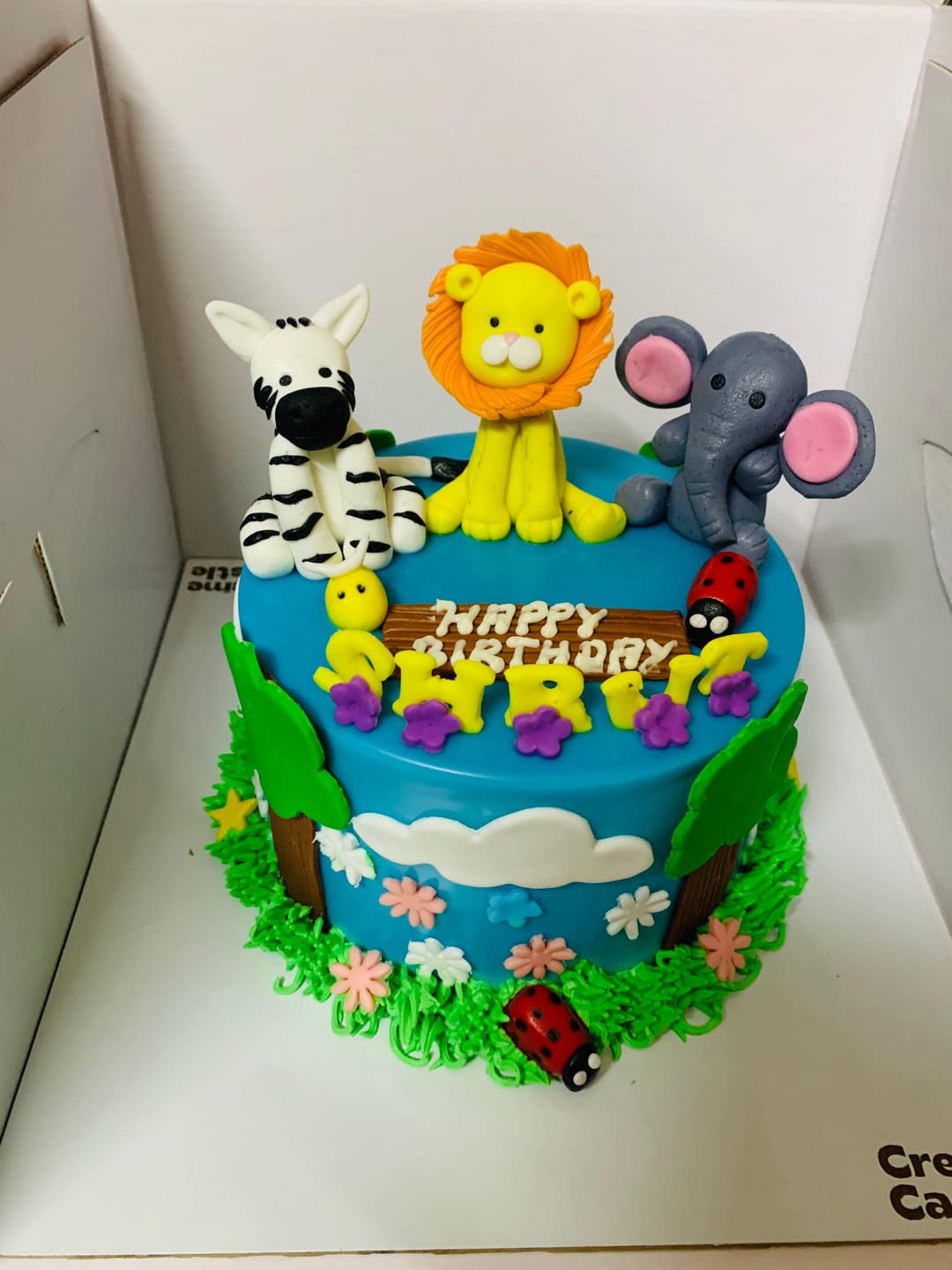 Customer photo review of Jungle Theme Cake for Kids